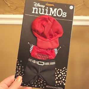 Disney Nuimos Outfit
